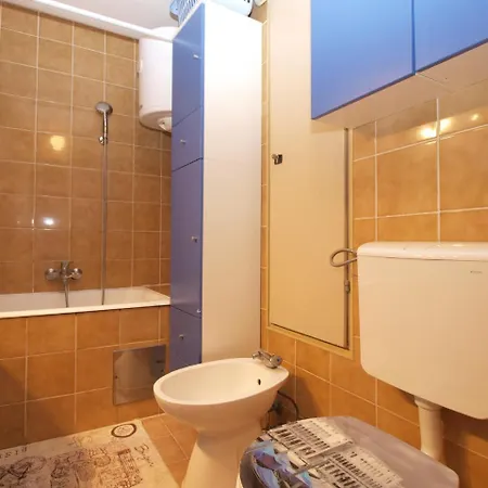 Apartmán Apartment Rakovceva 1635 *